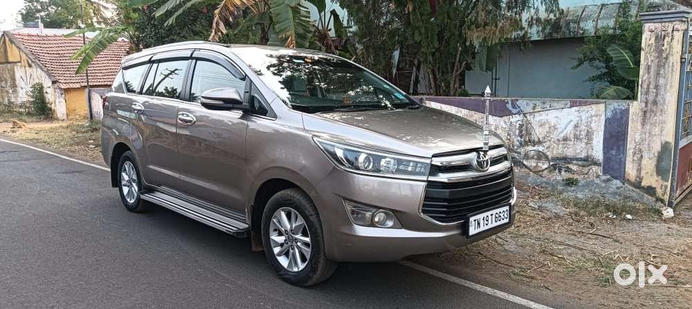 Toyota Innova Crysta 2.4 V, 2016, Diesel