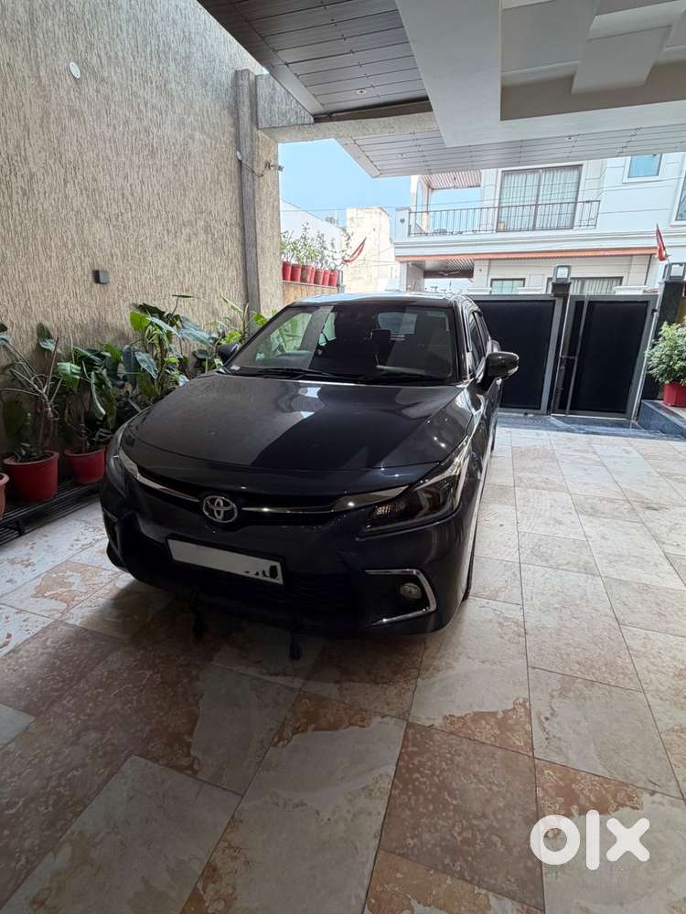Toyota Glanza 2023 Petrol Well Maintained