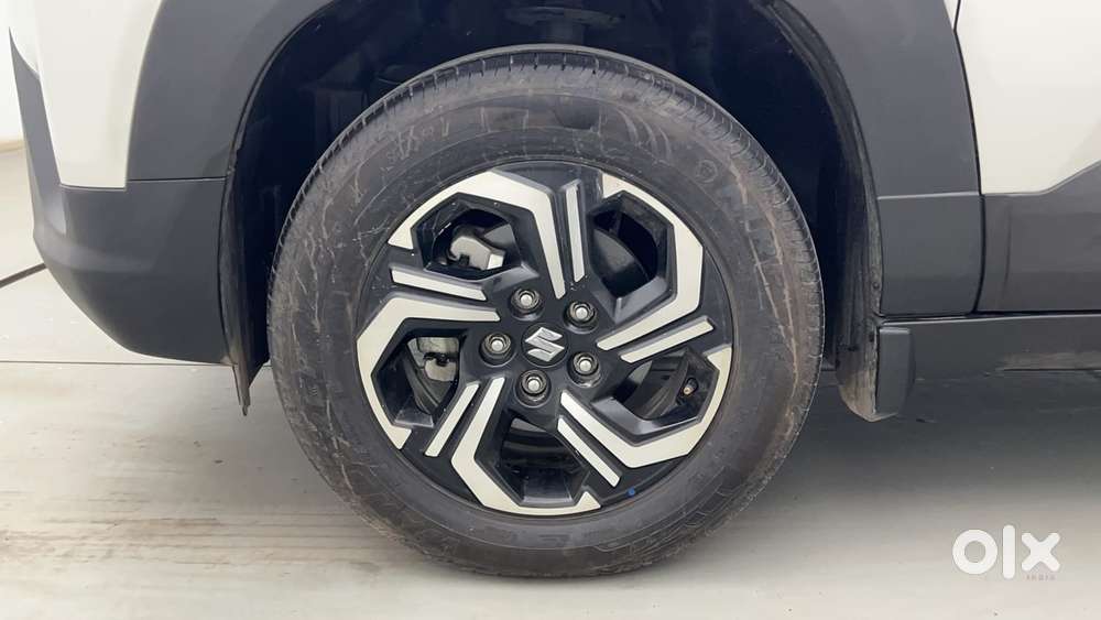 Maruti Suzuki Vitara Brezza 1.5 Zxi, 2024, Petrol