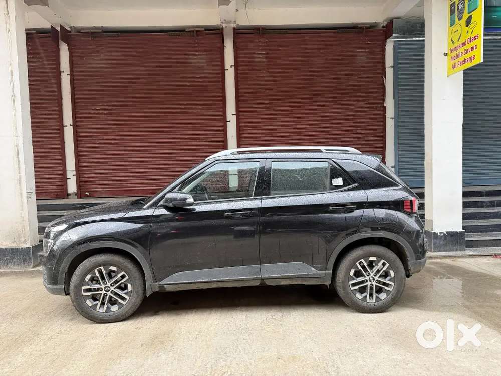 Hyundai Venue Diesel Manual 2023 Variant