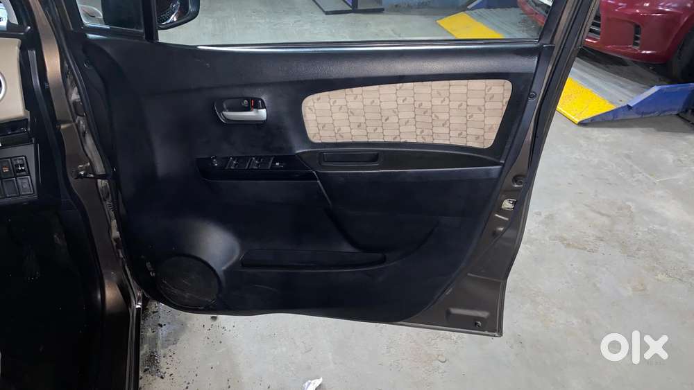 Maruti Suzuki Wagon R 1.0 Vxi, 2018, Petrol