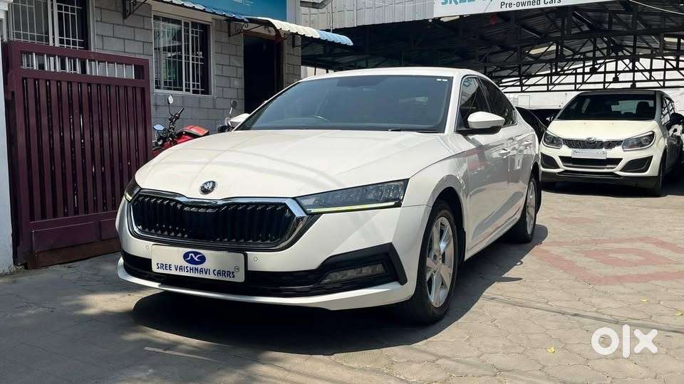 Skoda Octavia 2.0 Style Tsi At, 2021, Petrol
