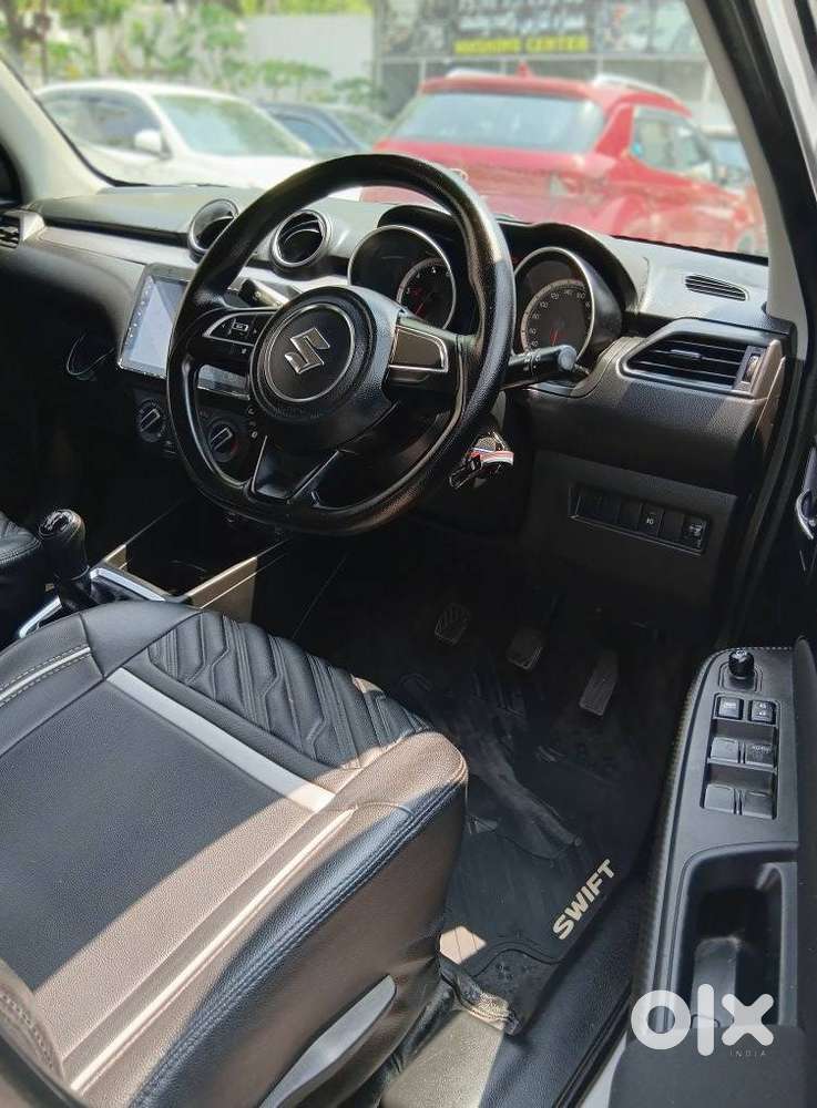 Maruti Suzuki Swift Vxi Optional, 2022, Petrol