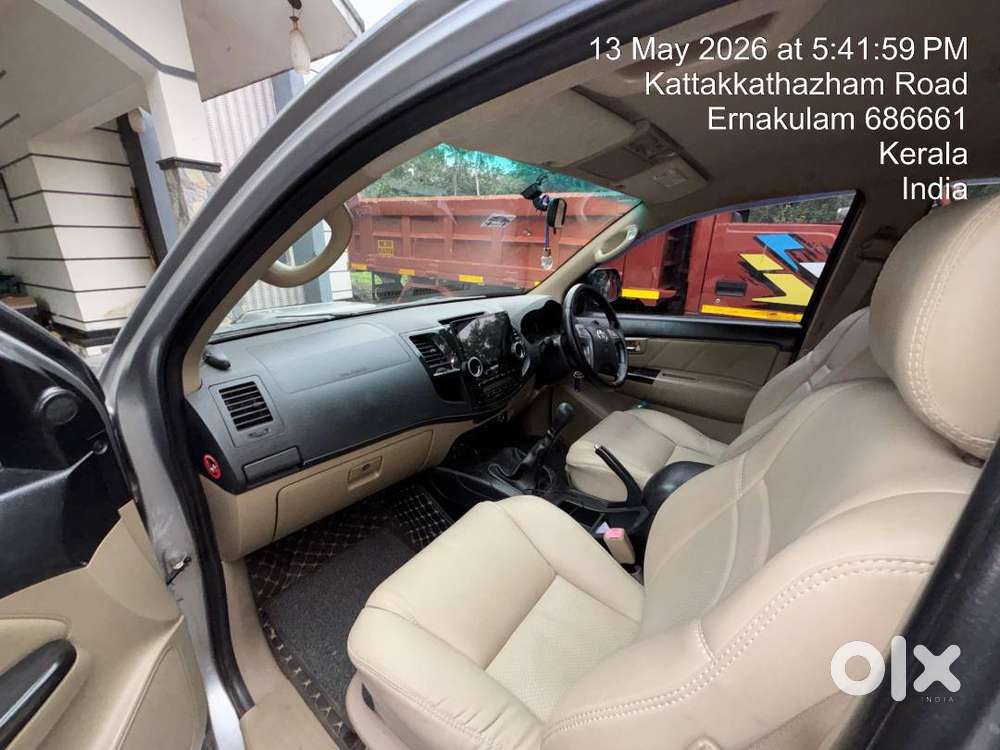 Toyota Fortuner 2015