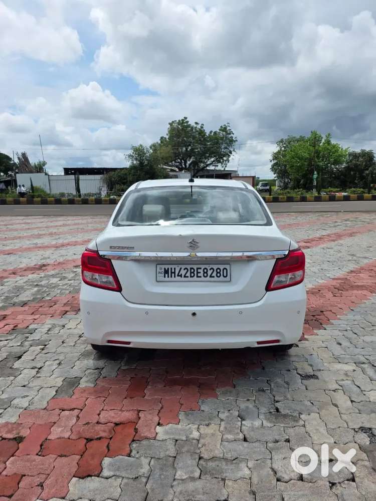 Maruti Suzuki Dzire 2022 Petrol 43000 Km Driven