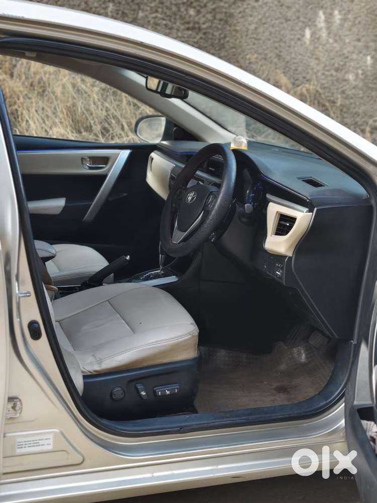 Toyota Corolla Altis Vl At, 2016, Petrol