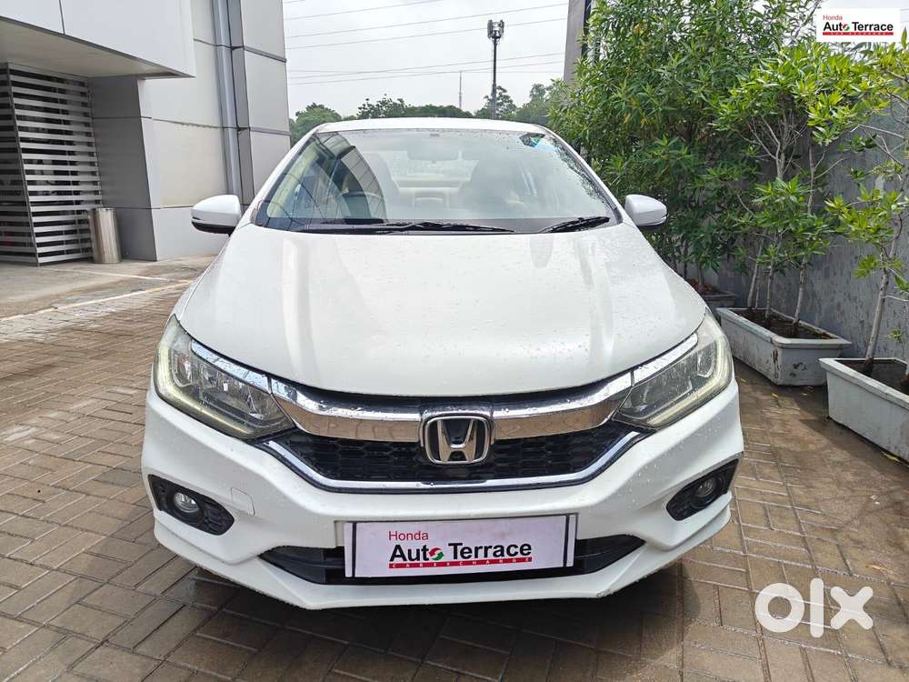 Honda City V Mt, 2022, Petrol