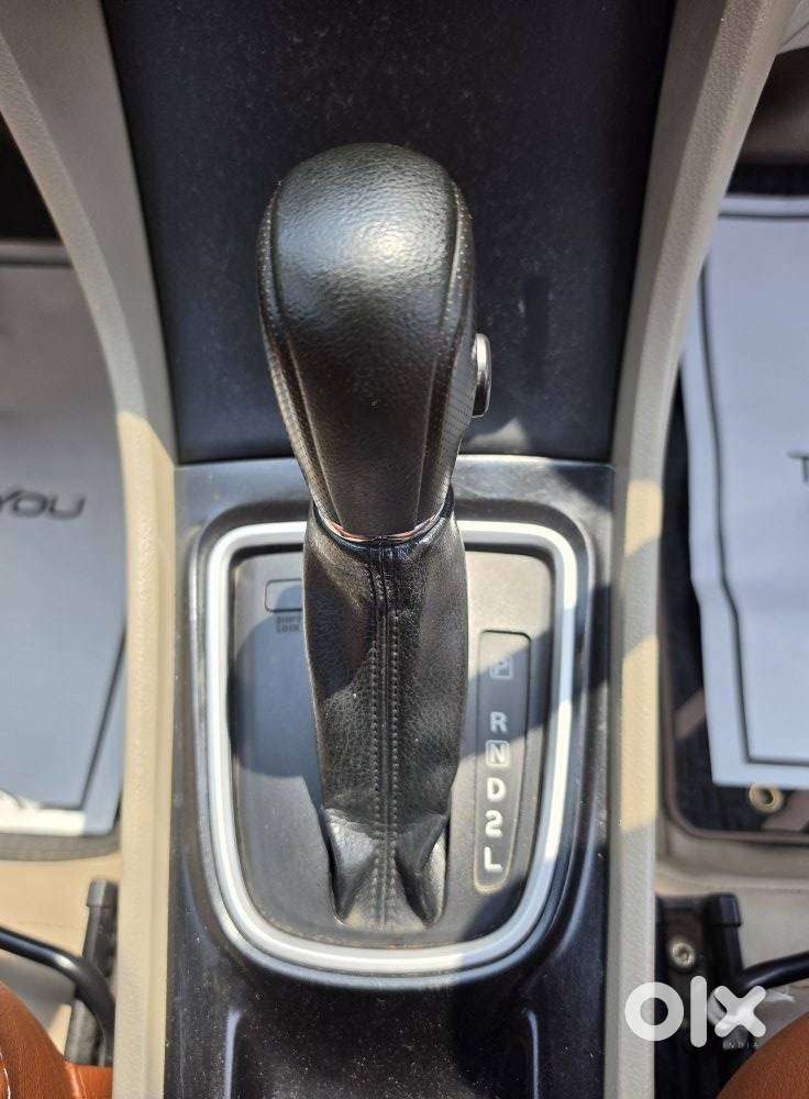 Maruti Suzuki Ciaz, 2018, Petrol