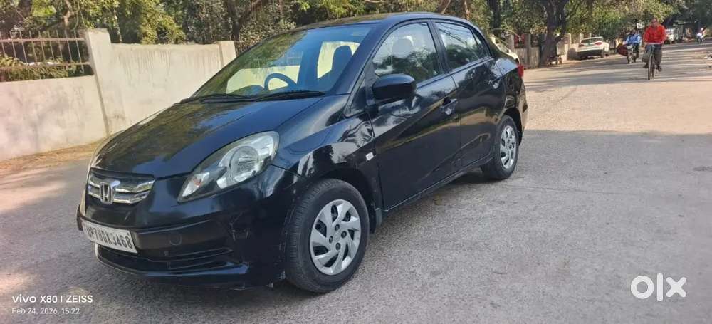 Honda Amaze 2nd Gen 2015 Diesel 73000 Km Driven