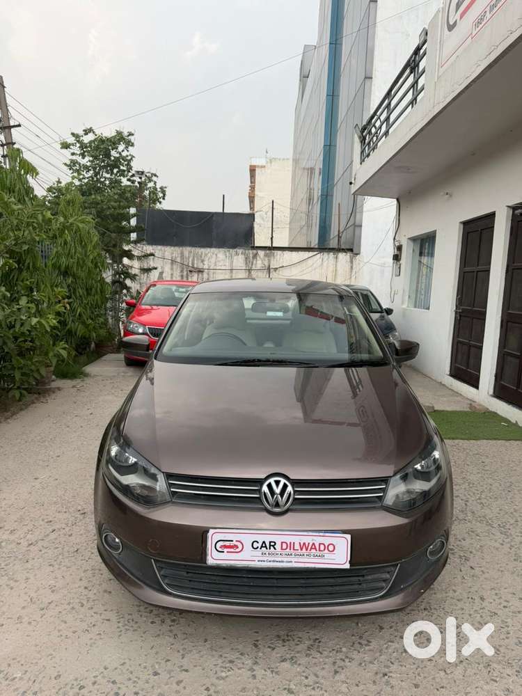 Volkswagen Vento 2010-2013 Petrol Highline, 2015, Petrol