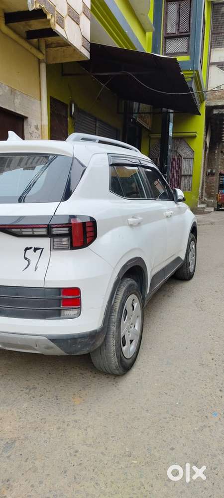 2022 Hyundai Venue Manual Petrol