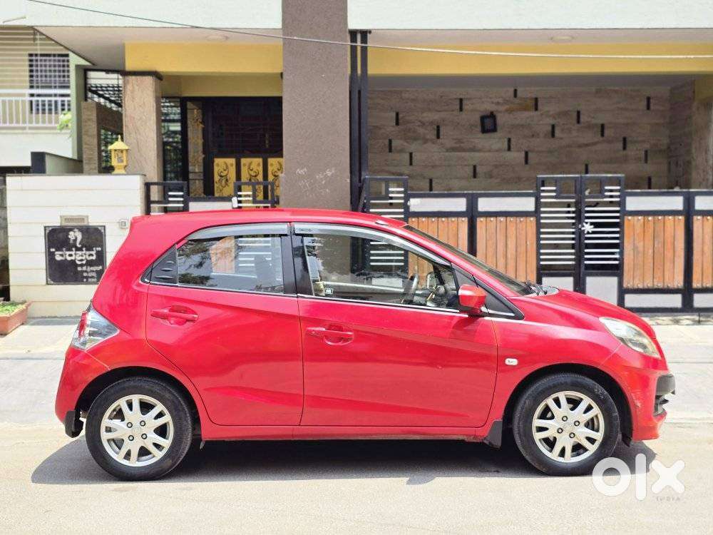 Honda Brio 2011-2013 V Mt, 2012, Petrol