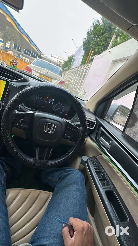 Honda Amaze Petrol 2019 (going Abroad)