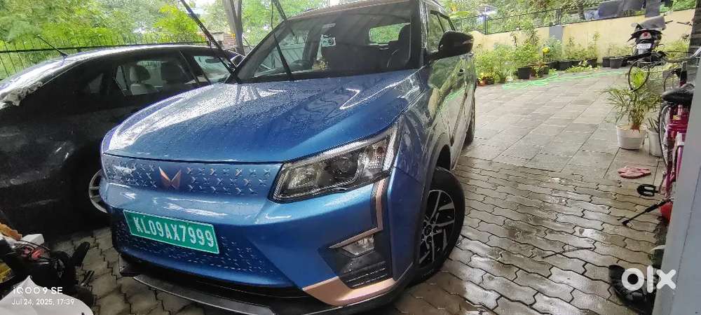 Mahindra Xuv400 Ev 2023 Dec Electric 53500 Km Driven