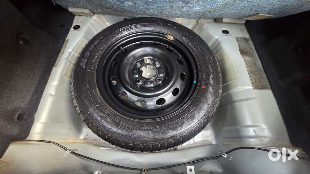 Tata Tiago 1.2 Revotron Xt (o), 2017, Petrol