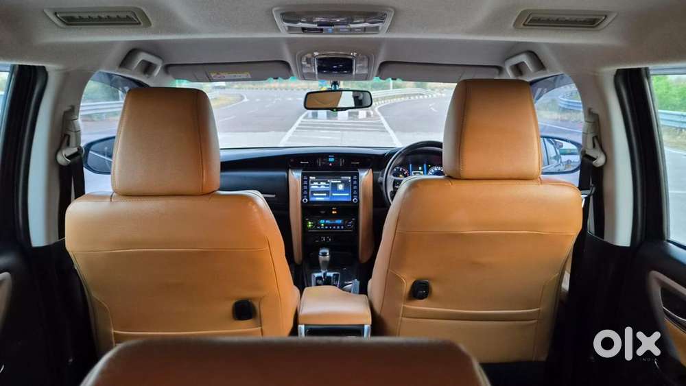 2023 Toyota Fortuner Diesel 4x2 At