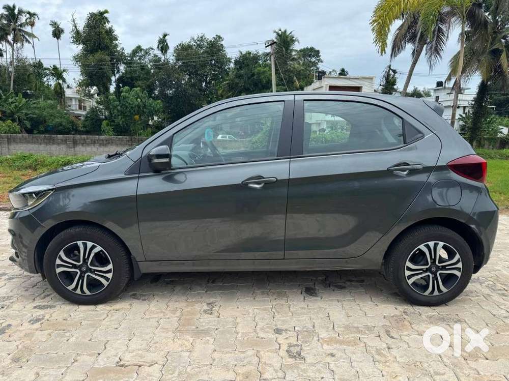 Tata Tiago 1.2 Revotron Xta, 2024, Petrol