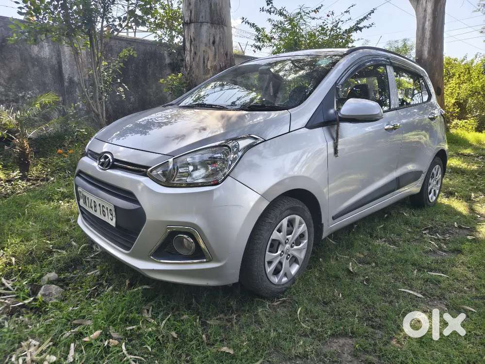 Hyundai Grand I10 Sportz 2016 Petrol Well Maintained