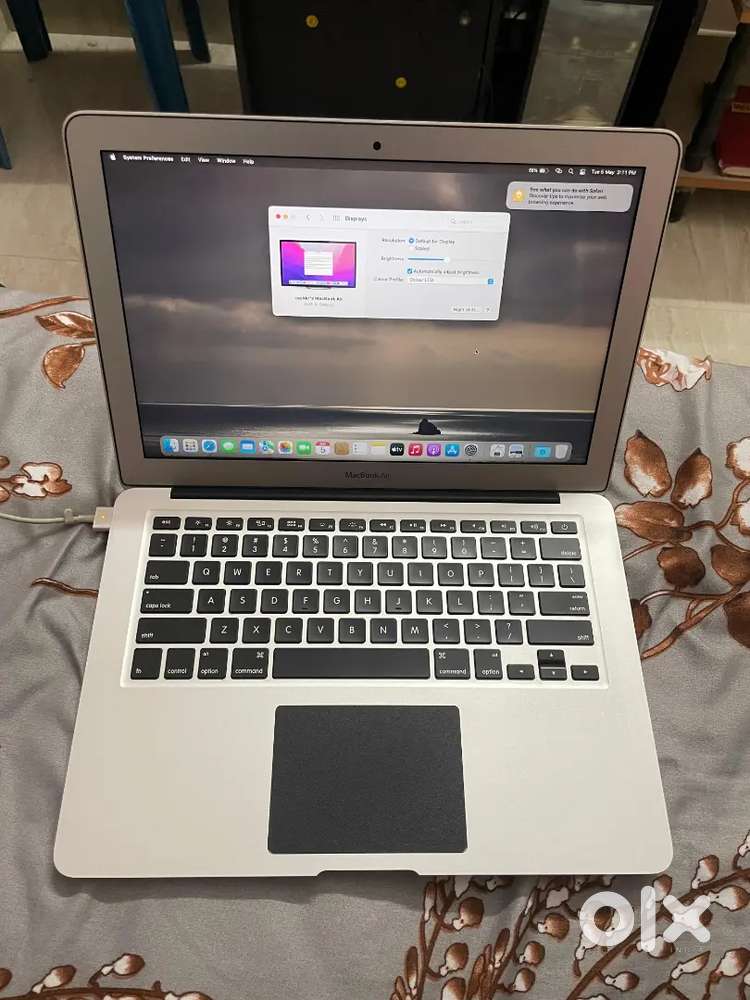 8GB Ram and 128GB
