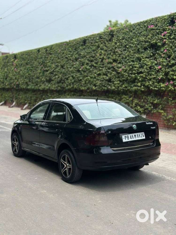 Skoda Rapid 1.6 Mpi Ambition With Alloy Wheel, 2014, Diesel