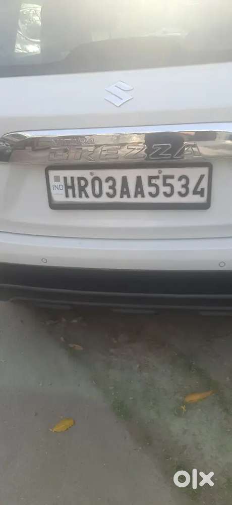 White Breeza Vxi In Brand New Condition For Sale