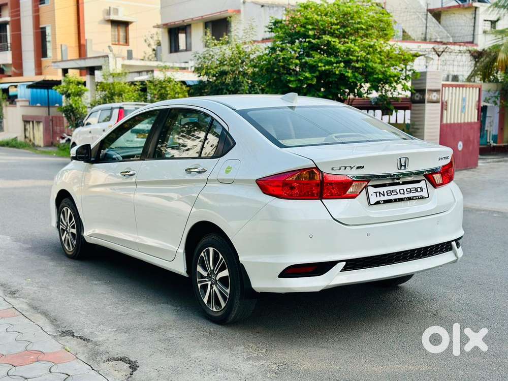 Honda City V Mt Exclusive, 2022, Petrol