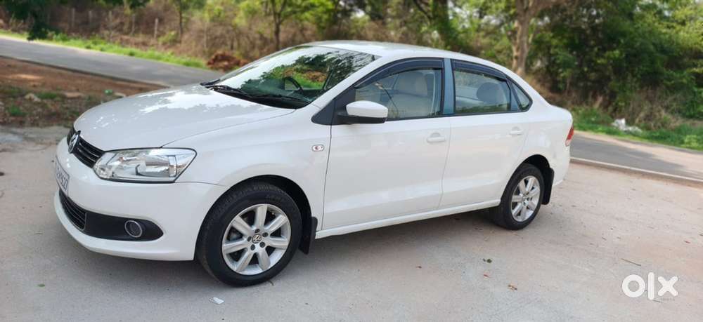 Volkswagen Vento Petrol 2011