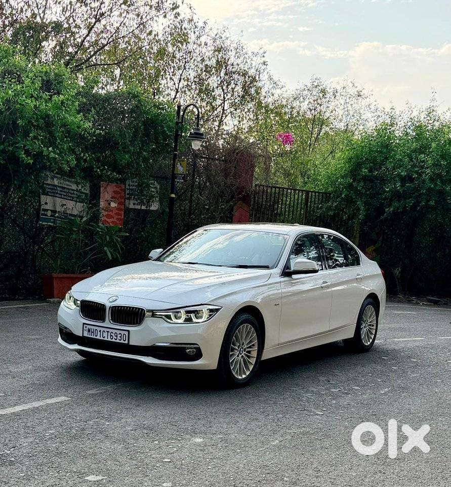 Bmw 3 Series 2.0 320i Luxury Line, 2017, Petrol