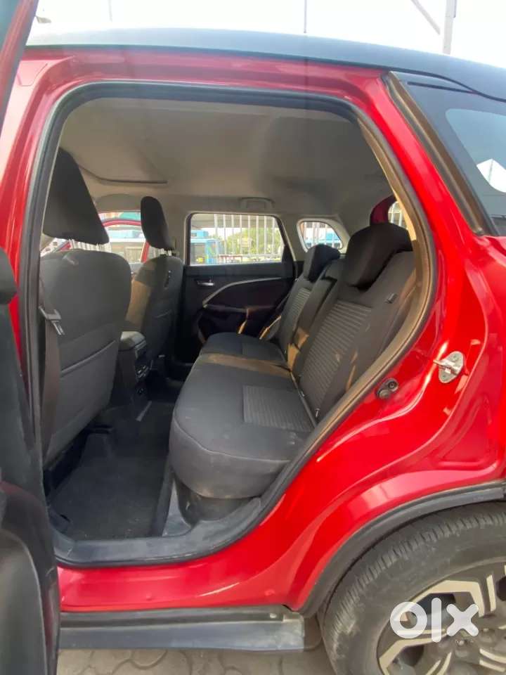 Maruti Suzuki Vitara Brezza 1.5 Zxi Plus At, 2022, Petrol