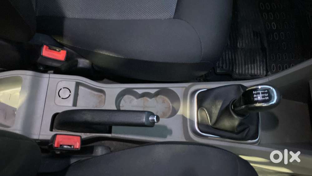 Tata Tiago 1.2 Revotron Xm, 2017, Petrol