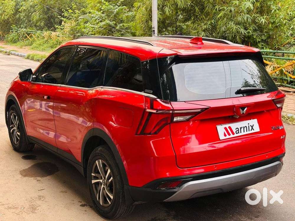 Mahindra Xuv700 2.0 Ax 5 Petrol At Str, 2022, Petrol