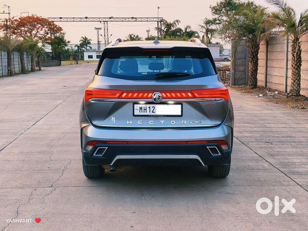 Mg Hector Plus Savvy Pro 1.5 Turbo Petrol Cvt 7 Str Dual Tone, 2023,..