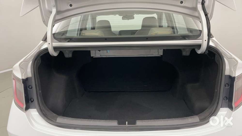Hyundai Aura [2023-ongoing] 1.2 Sx Plus Petrol Amt, 2023, Petrol