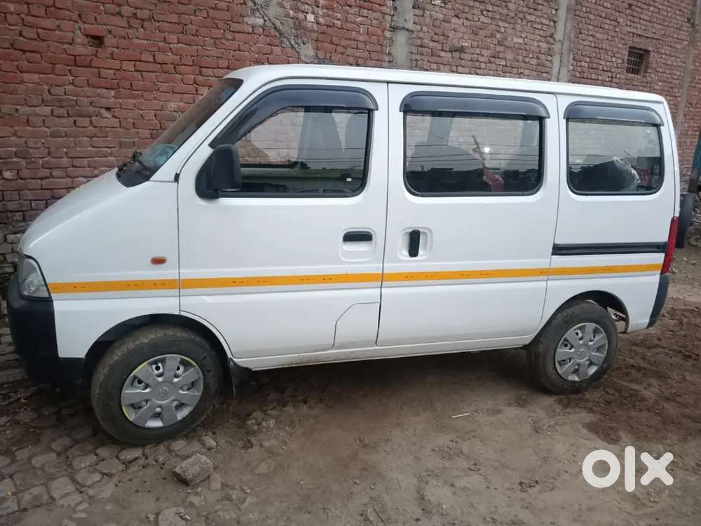 Maruti Suzuki Eeco 2025 Petrol 62835 Km Driven
