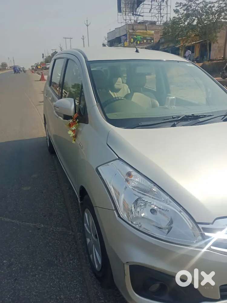 Maruti Suzuki Ertiga 2016 Diesel 72000 Km Driven