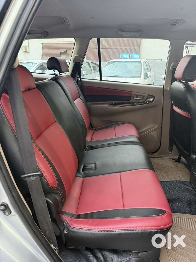 Toyota Innova 2.5 Vx 8 Str, 2015, Diesel
