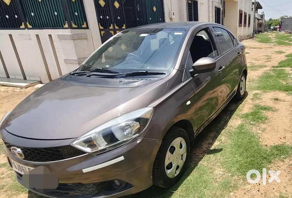 Tata Tigor 2017 Variant Revotron
