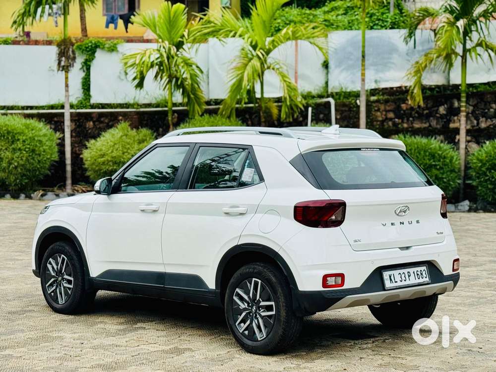 Hyundai Venue 1.0l Turbo Gdi Sx Mt, 2022, Petrol