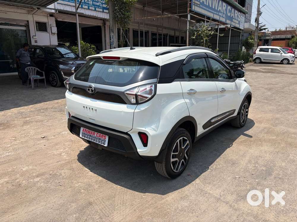 Tata Nexon 1.5 Revotorq Xm (s), 2021, Diesel