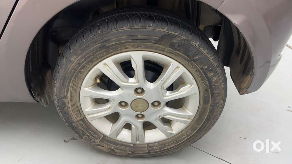 Tata Tiago Xz, 2017, Petrol