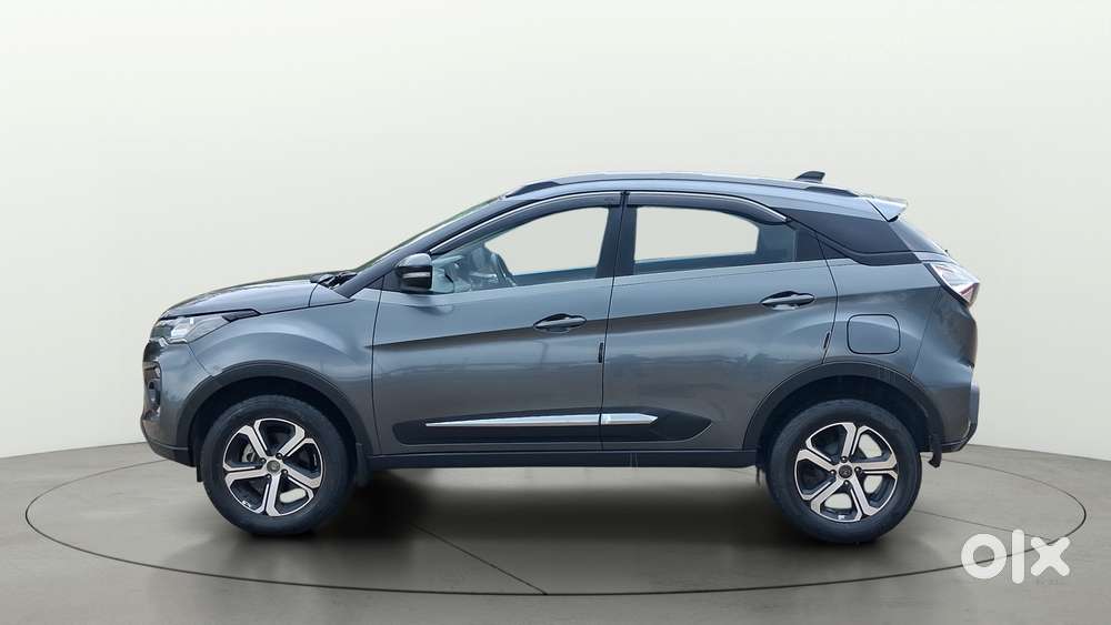 Tata Nexon 1.5 Revotorq Xza Plus S Amt, 2023, Petrol