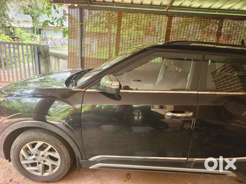 Xuv300 For Sale