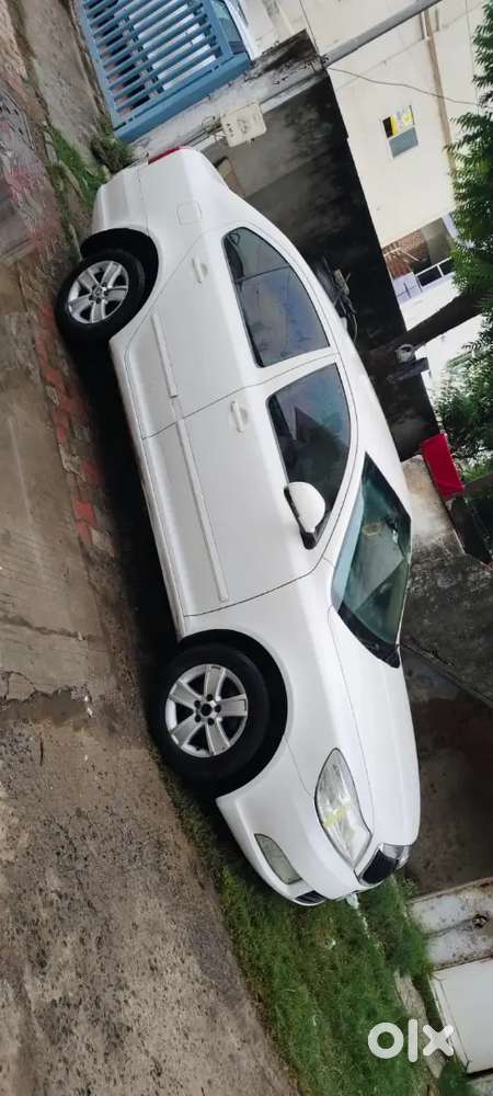 Skoda Laura 2.0 Ambiente 2011