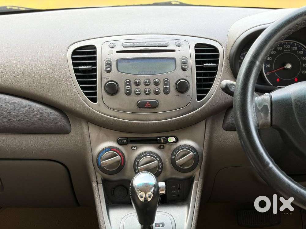 Hyundai I10 Sportz At, 2012, Petrol