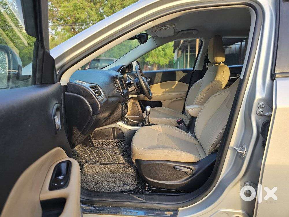 Jeep Compass 2.0 Longitude Option, 2018, Diesel