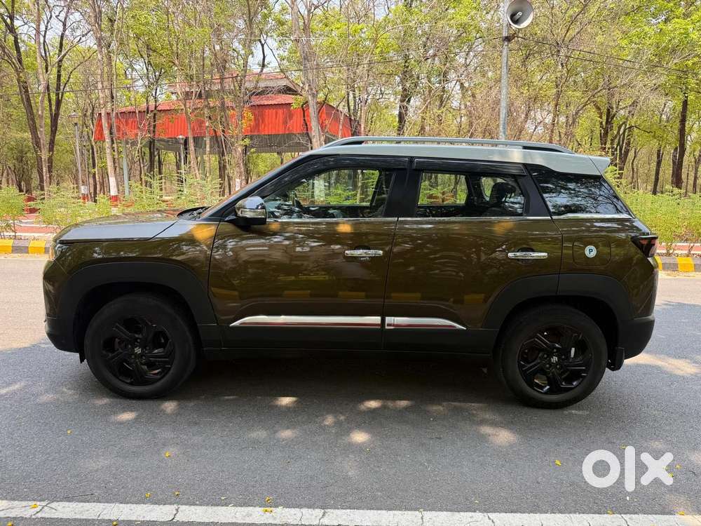 Maruti Suzuki Brezza 1.5 Zxi Plus Smart Hybrid Dual Tone, 2022, Cng ..