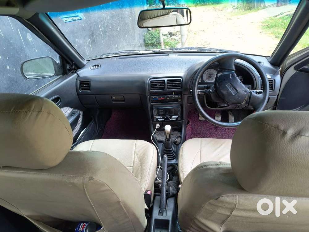 Maruti Suzuki Esteem Petrol 2004 Car