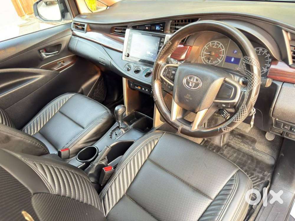 Toyota Innova Crysta 2.7 Gx Limited Edition At 8 Str, 2022, Petrol