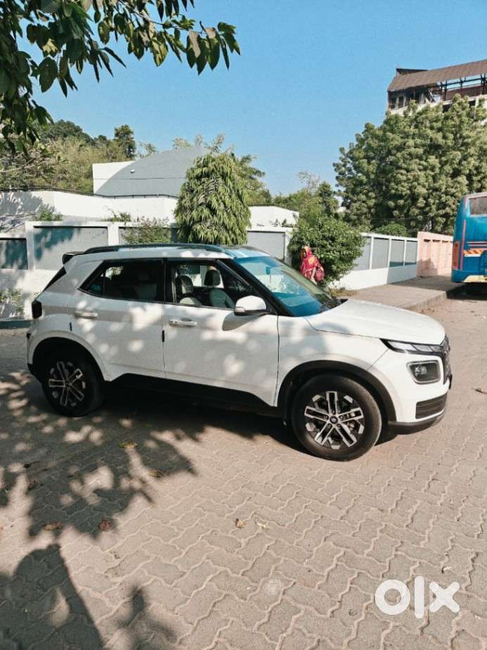 Hyundai Venue [2022-ongoing] 1.5 Crdi Sx, 2023, Diesel