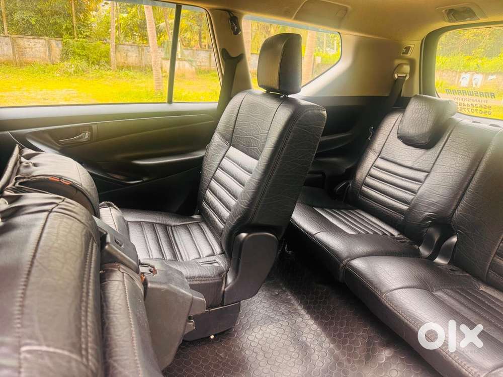 Toyota Innova Crysta 2.4 G Plus Mt 8 Str, 2024, Diesel